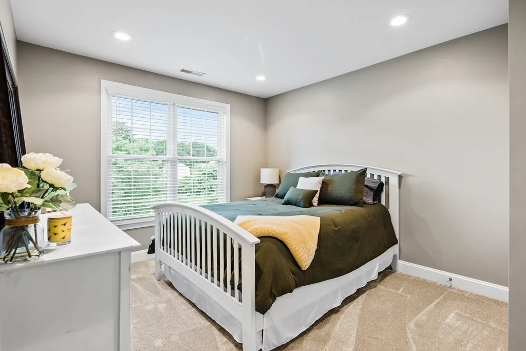 4 bed, 3 bath apartment for rent at 11 Sparrow Ln, Danvers — photo 13 of 41