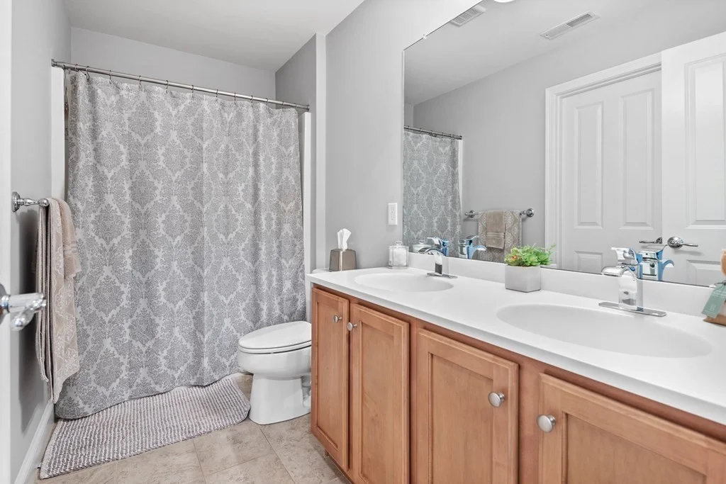 4 bed, 3 bath apartment for rent at 11 Sparrow Ln, Danvers — photo 26 of 41
