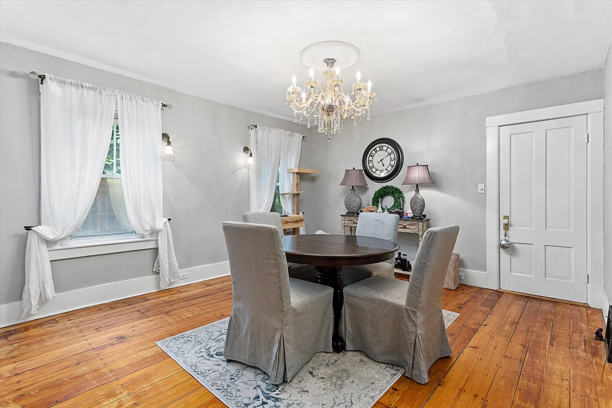 4 bed, 2 bath apartment for rent at 11 State St, Westborough — photo 5 of 26