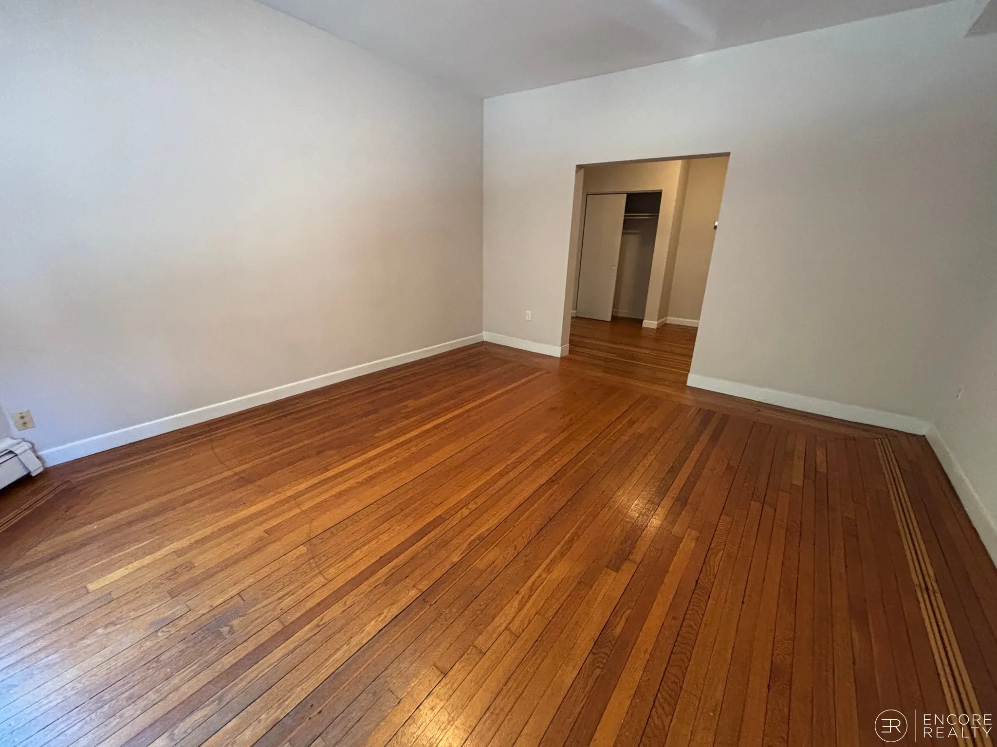 2 bed, 1 bath apartment for rent at 11 Stearns Rd Unit 1, Coolidge Corner — photo 3 of 11