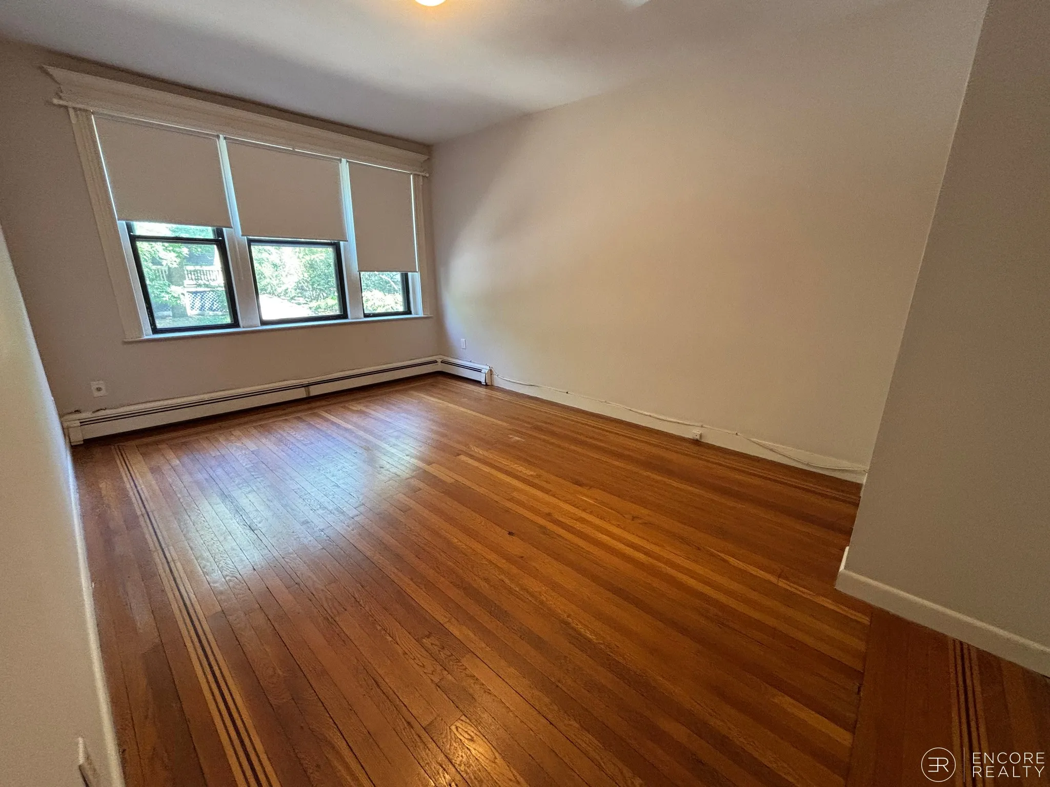2 bed, 1 bath apartment for rent at 11 Stearns Rd Unit 1, Coolidge Corner — photo 5 of 11