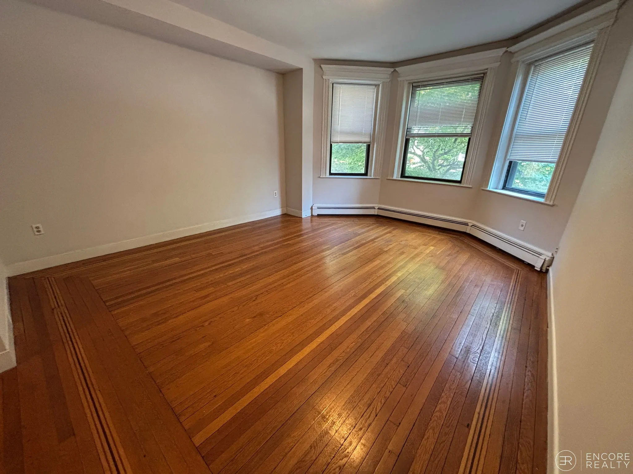 2 bed, 1 bath apartment for rent at 11 Stearns Rd Unit 1, Coolidge Corner — photo 2 of 11