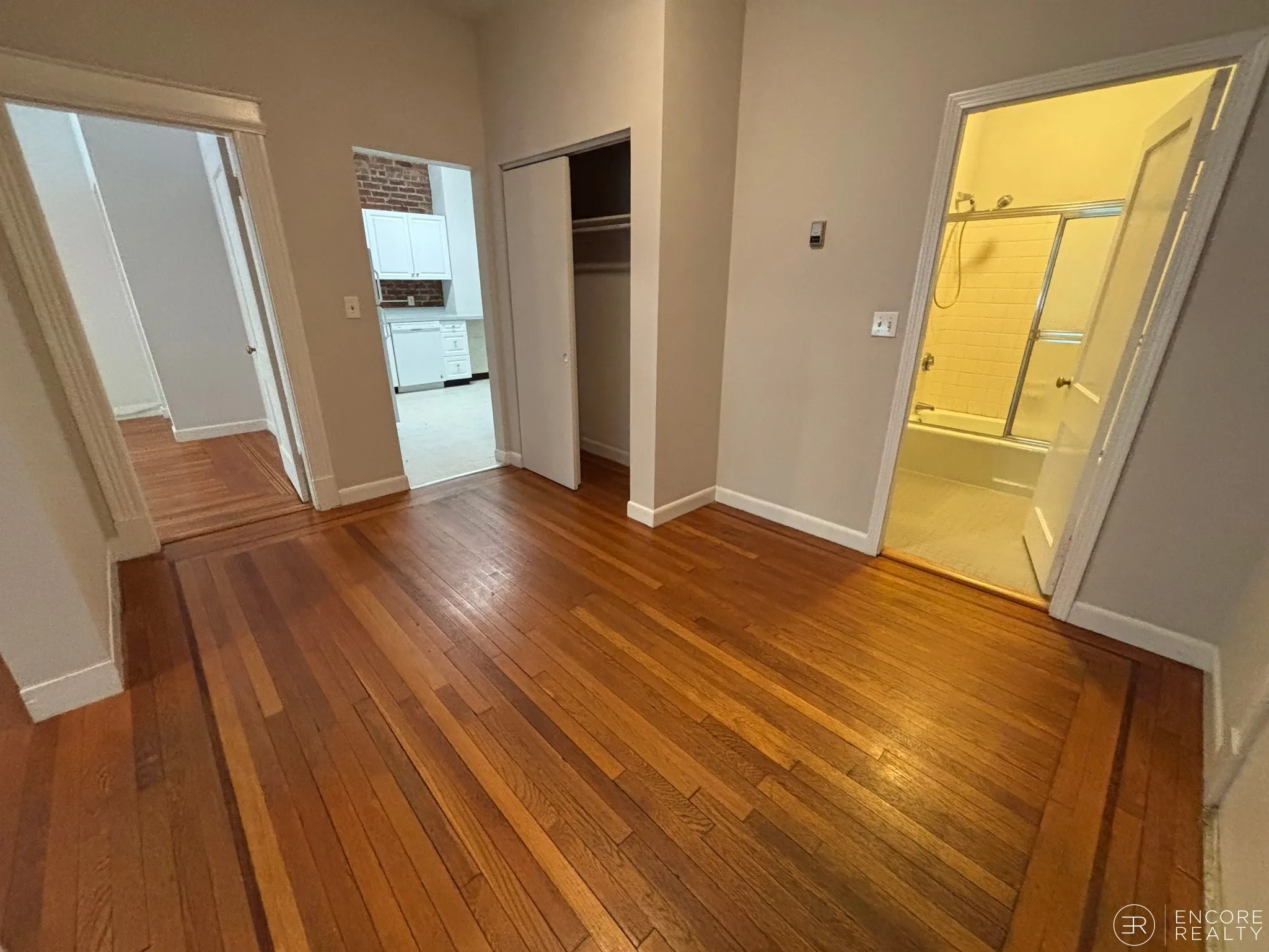 2 bed, 1 bath apartment for rent at 11 Stearns Rd Unit 1, Coolidge Corner — photo 4 of 11