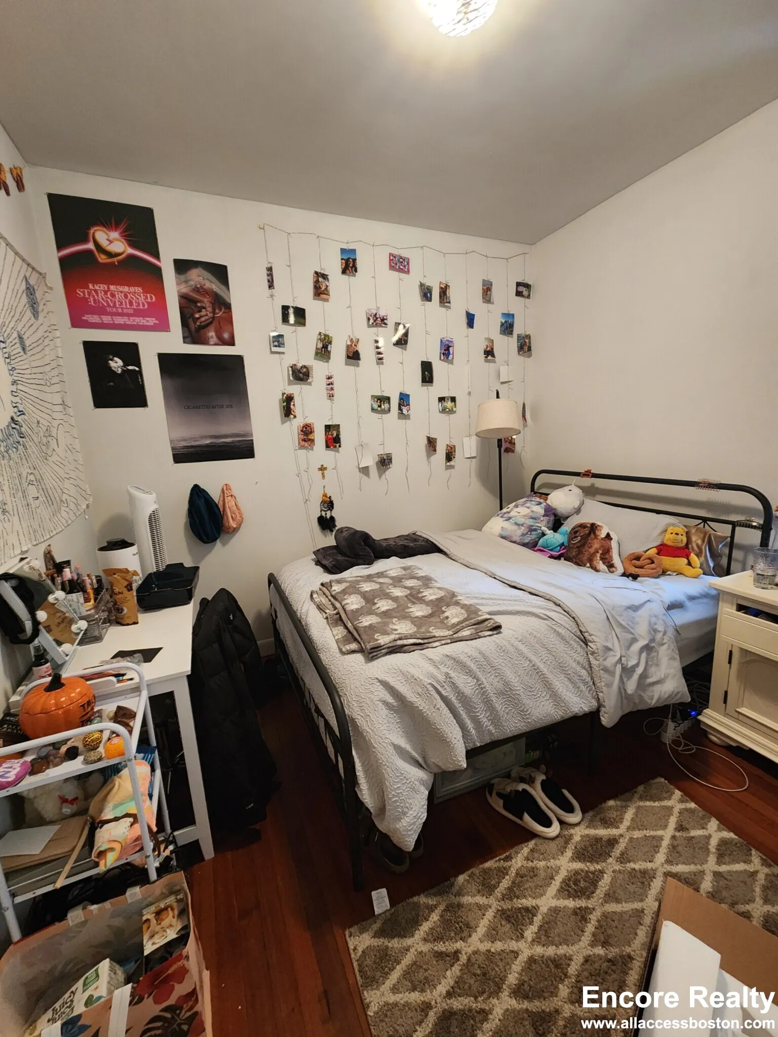 3 bed, 1.5 bath apartment for rent at 11 Stearns Rd Unit 4, Coolidge Corner — photo 14 of 22