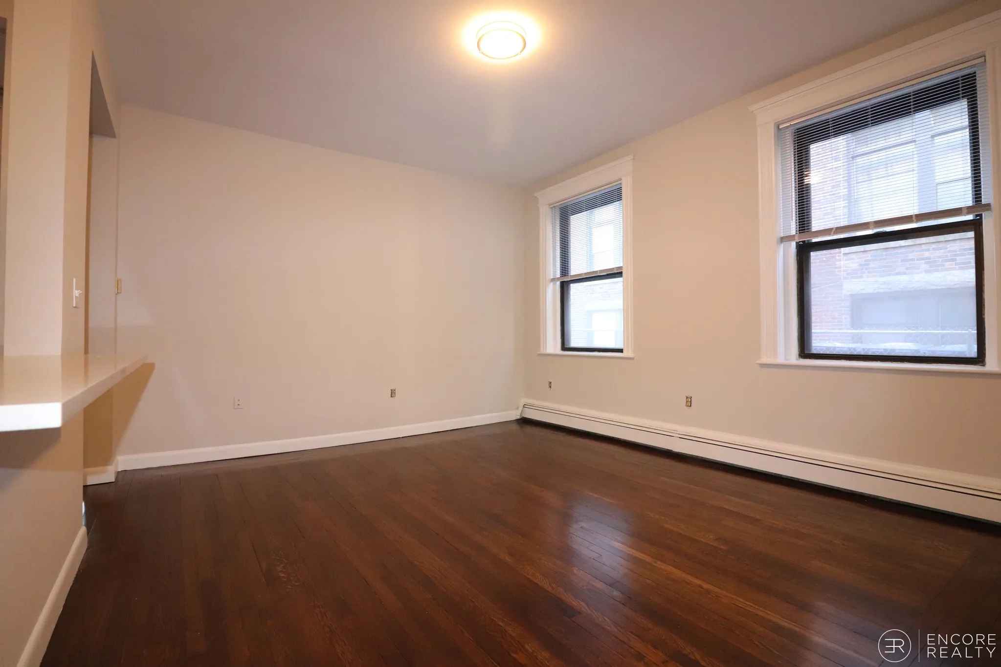 3 bed, 2 bath apartment for rent at 11 Stearns Rd Unit 6, Coolidge Corner — photo 5 of 13