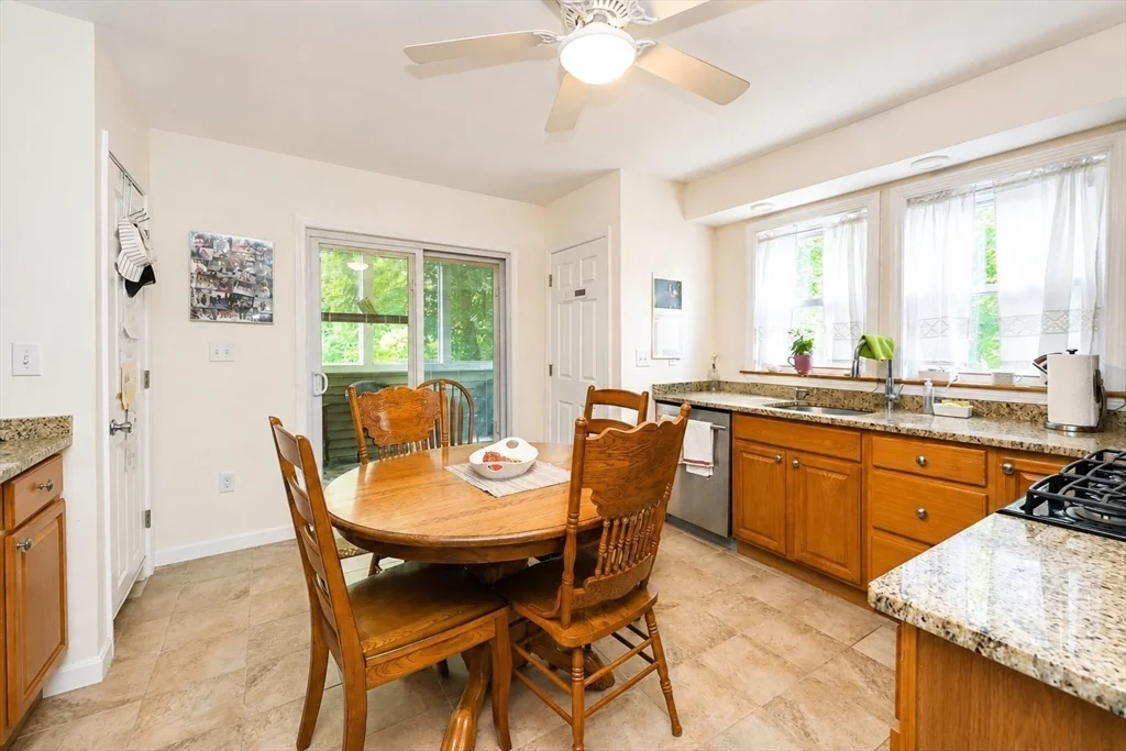 1 bed, 1 bath apartment for rent at 11 Sterling Park Unit 1R, East Braintree — photo 5 of 20
