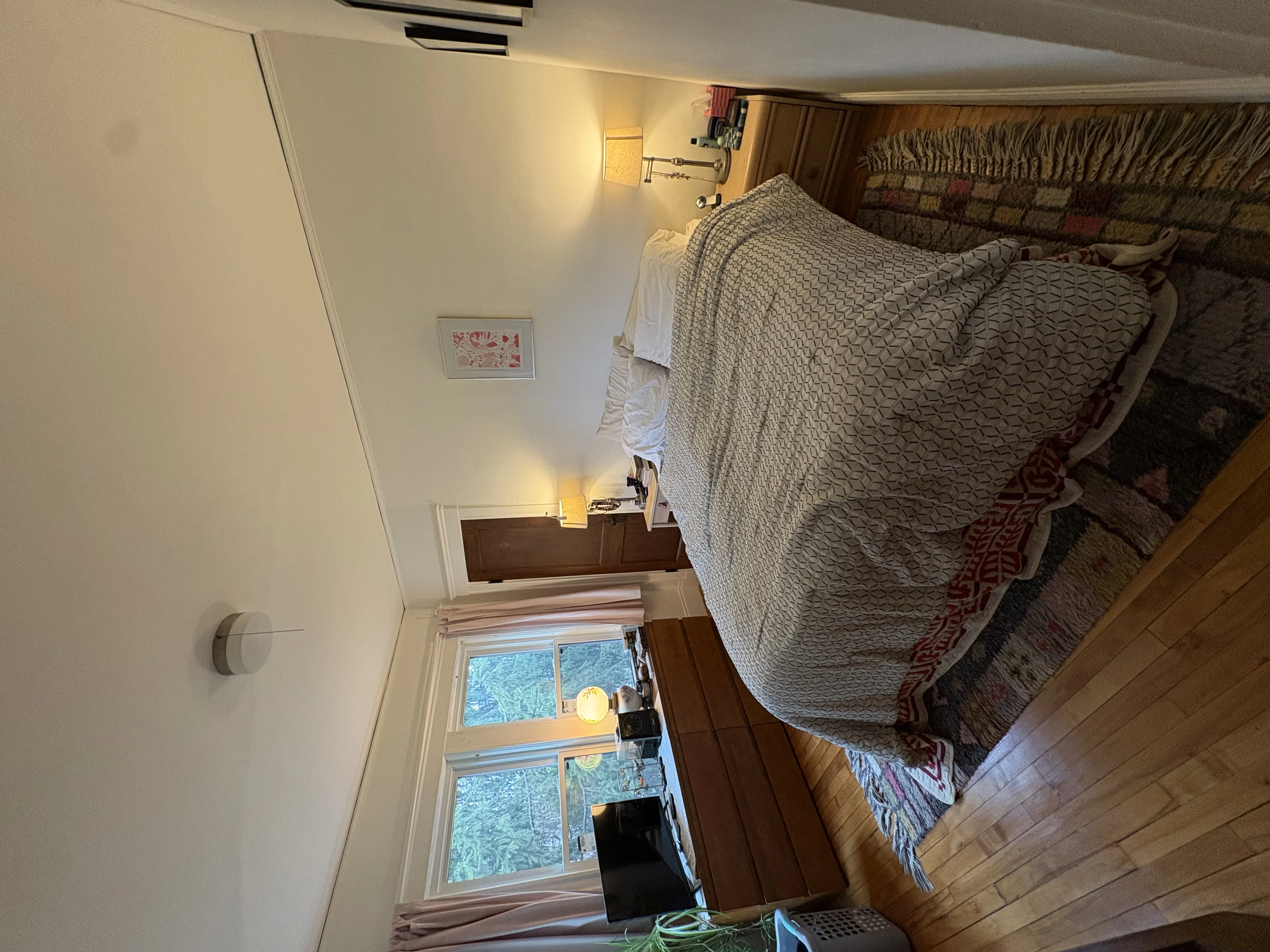 2 bed, 1 bath apartment for rent at 11 Story St Unit 33, Harvard Square — photo 19 of 21