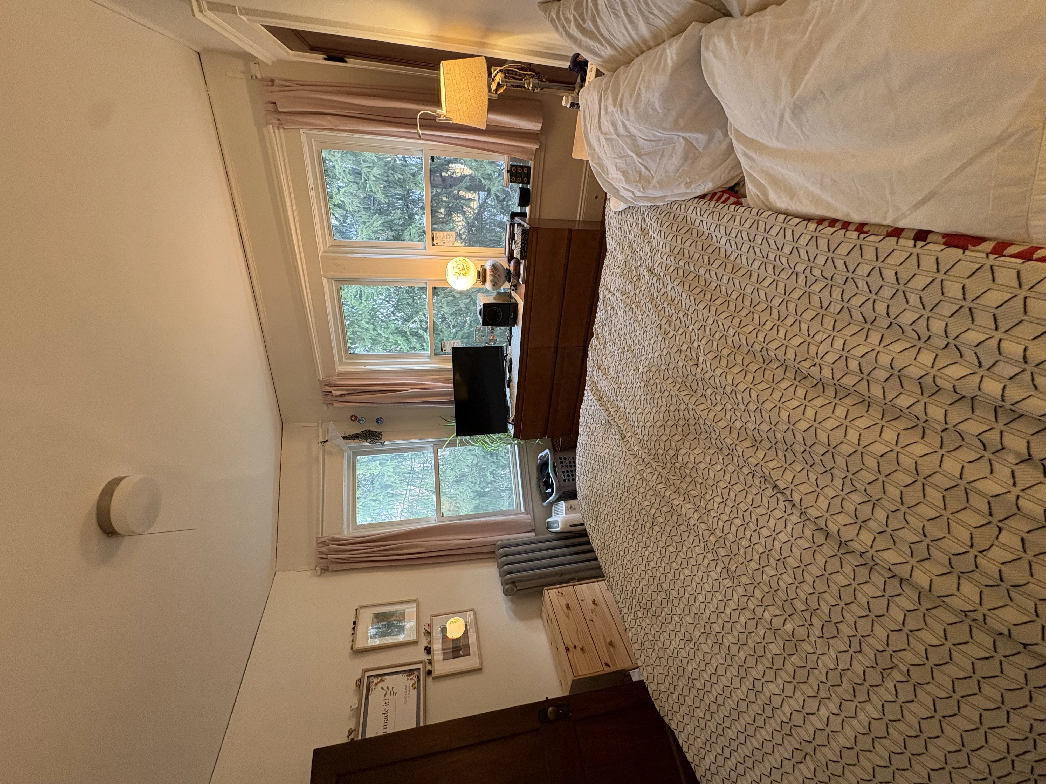 2 bed, 1 bath apartment for rent at 11 Story St Unit 33, Harvard Square — photo 21 of 21