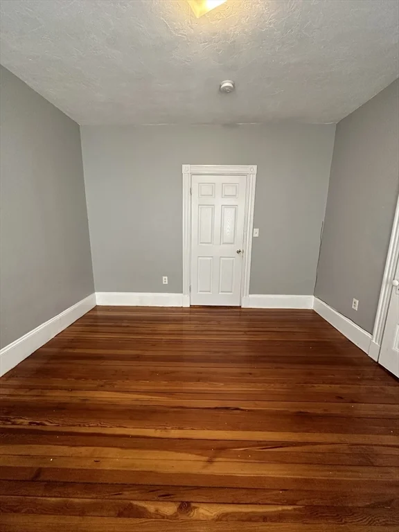 3 bed, 1 bath apartment for rent at 11 Sunset St Unit 2, Mission Hill — photo 16 of 26