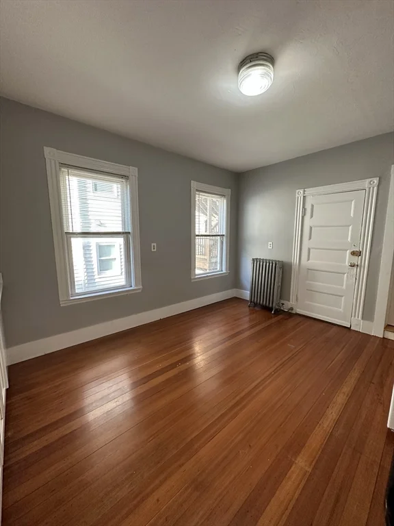 3 bed, 1 bath apartment for rent at 11 Sunset St Unit 2, Mission Hill — photo 4 of 26