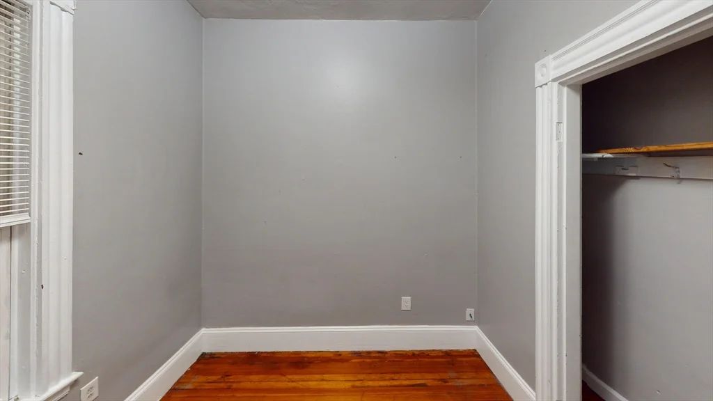 3 bed, 1 bath apartment for rent at 11 Sunset St Unit 3, Mission Hill — photo 7 of 12