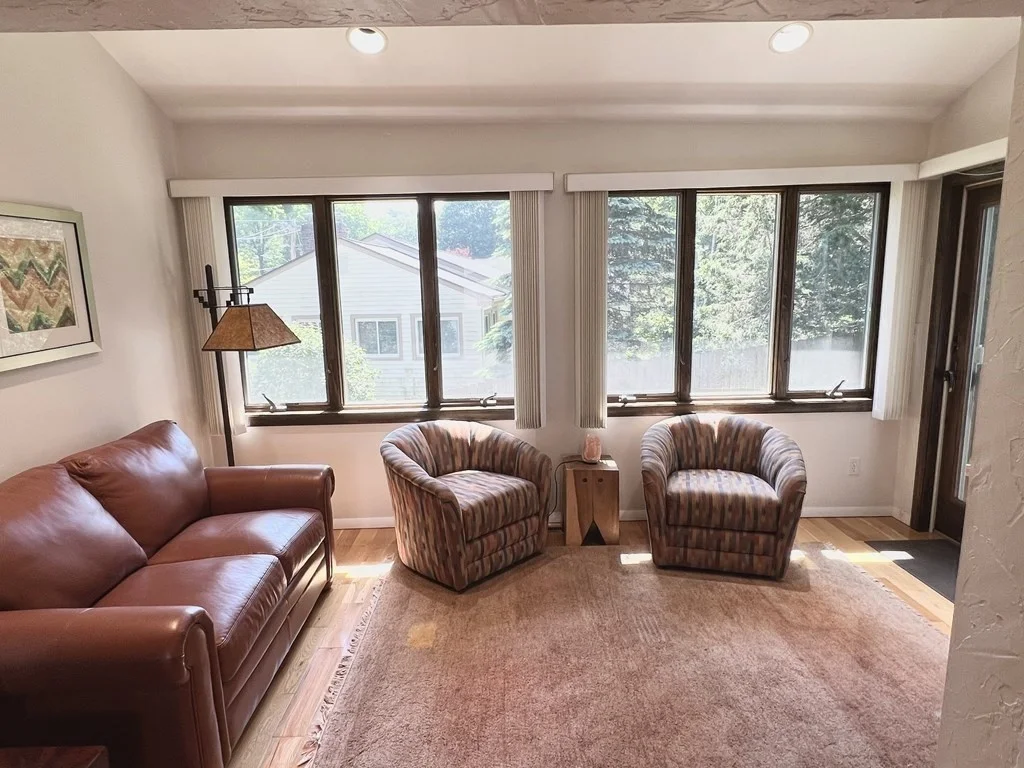 3 bed, 2 bath apartment for rent at 11 Sussex Rd, Winchester — photo 14 of 26
