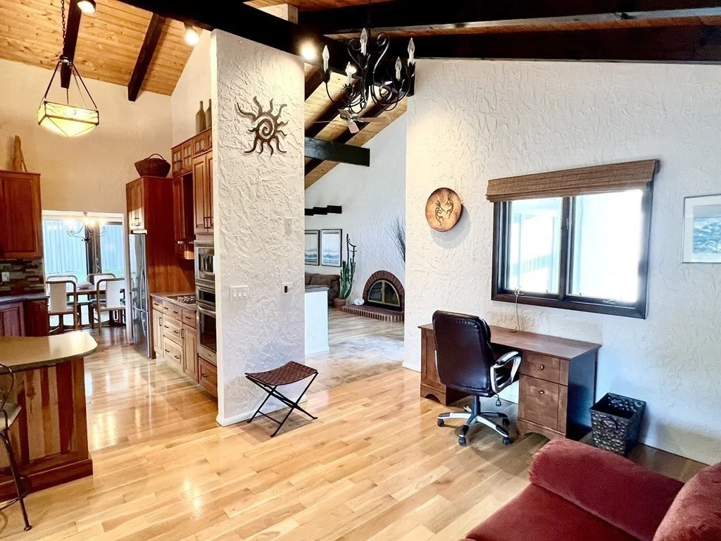 3 bed, 2 bath apartment for rent at 11 Sussex Rd, Winchester — photo 13 of 26