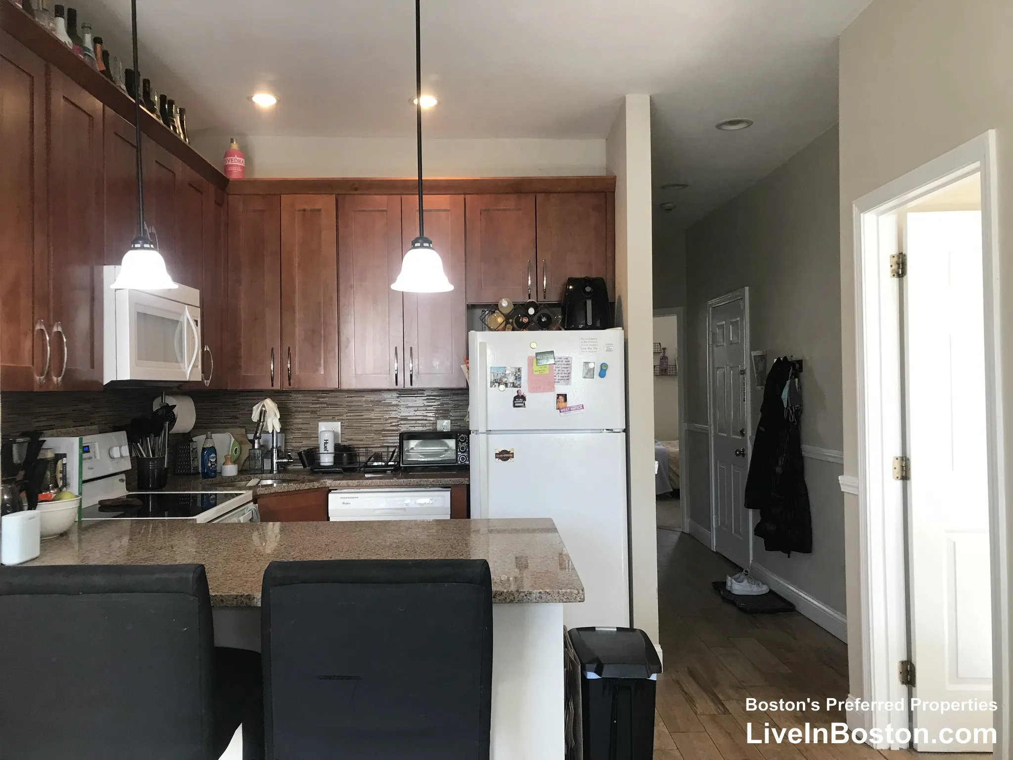 3 bed, 1 bath apartment for rent at 11 Symphony Rd Unit 3, Fenway — photo 8 of 8