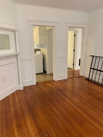 3 bed, 1 bath apartment for rent at 11 Taft St Unit 2, Dorchester — photo 4 of 20