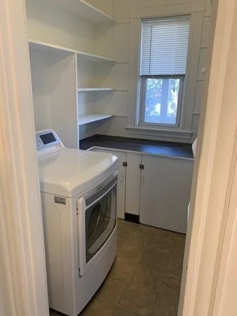 3 bed, 1 bath apartment for rent at 11 Taft St Unit 2, Dorchester — photo 16 of 20