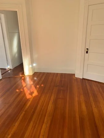 3 bed, 1 bath apartment for rent at 11 Taft St Unit 2, Dorchester — photo 6 of 20