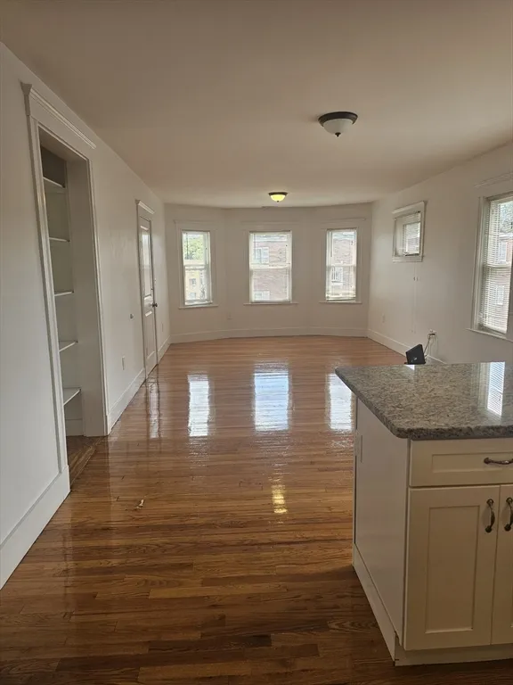 2 bed, 1 bath apartment for rent at 11 Tampa St Unit 2, Hyde Park — photo 5 of 17