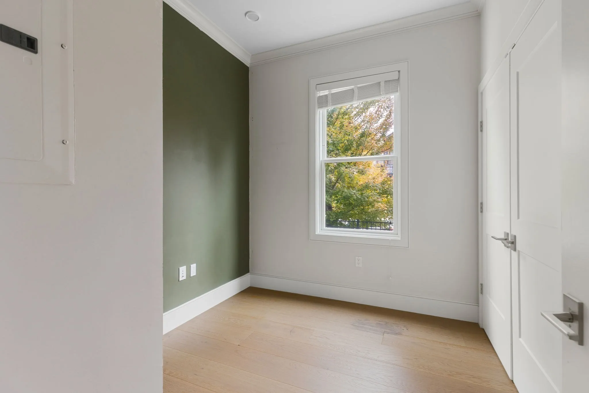 3 bed, 2 bath apartment for rent at 11 Tannery Brook Row Unit 1, Davis Square — photo 15 of 23