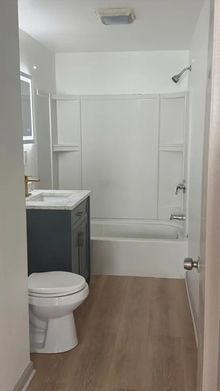 4 bed, 1 bath apartment for rent at 11 Taylor Ave Unit 2, Brockton — photo 9 of 11