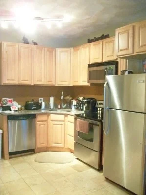1 bed, 1 bath apartment for rent at 11 Telegraph Unit 2, South Boston