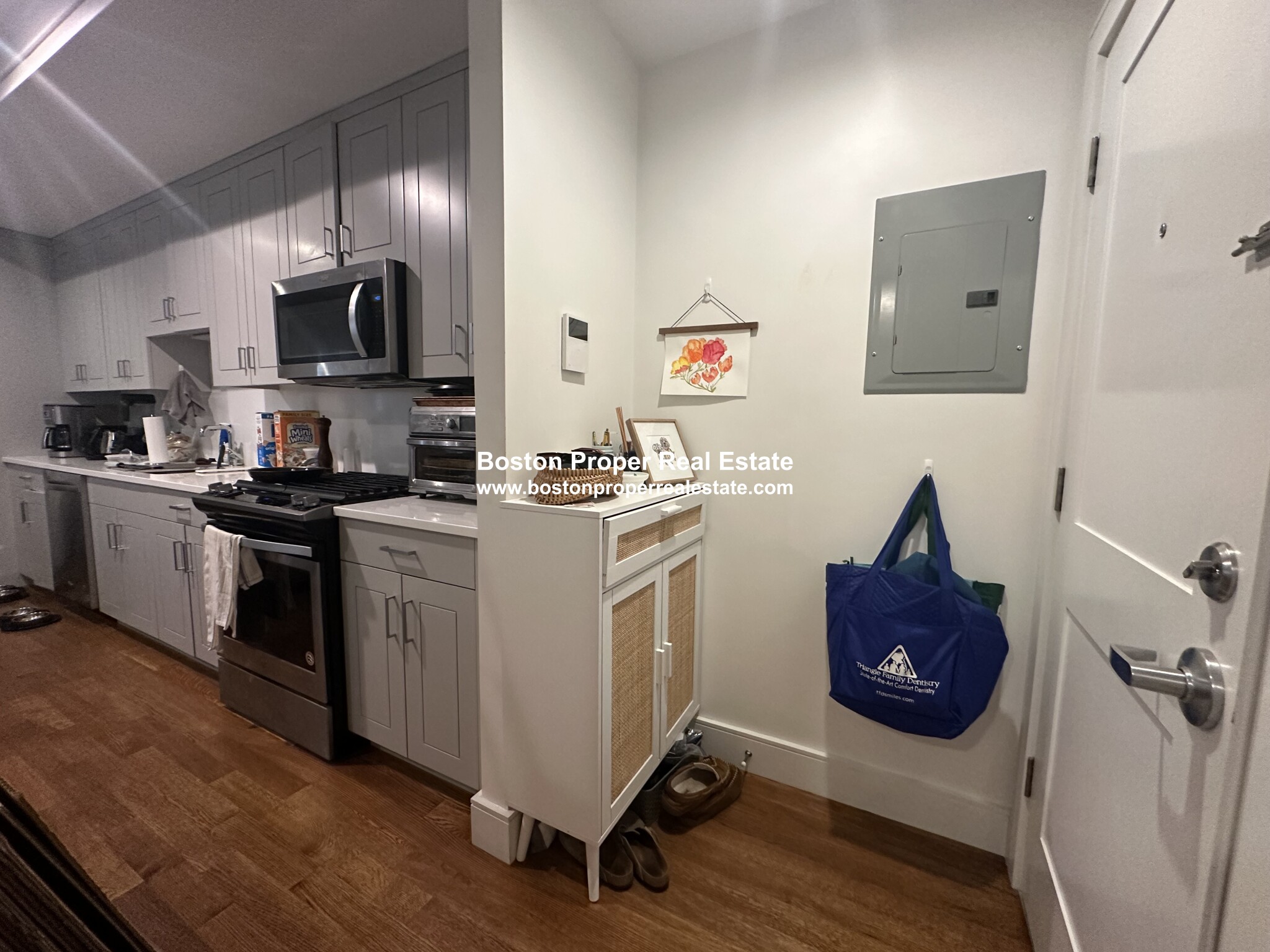 2 bed, 1 bath apartment for rent at 11 Temple St Unit 2a, Beacon Hill — photo 2 of 14