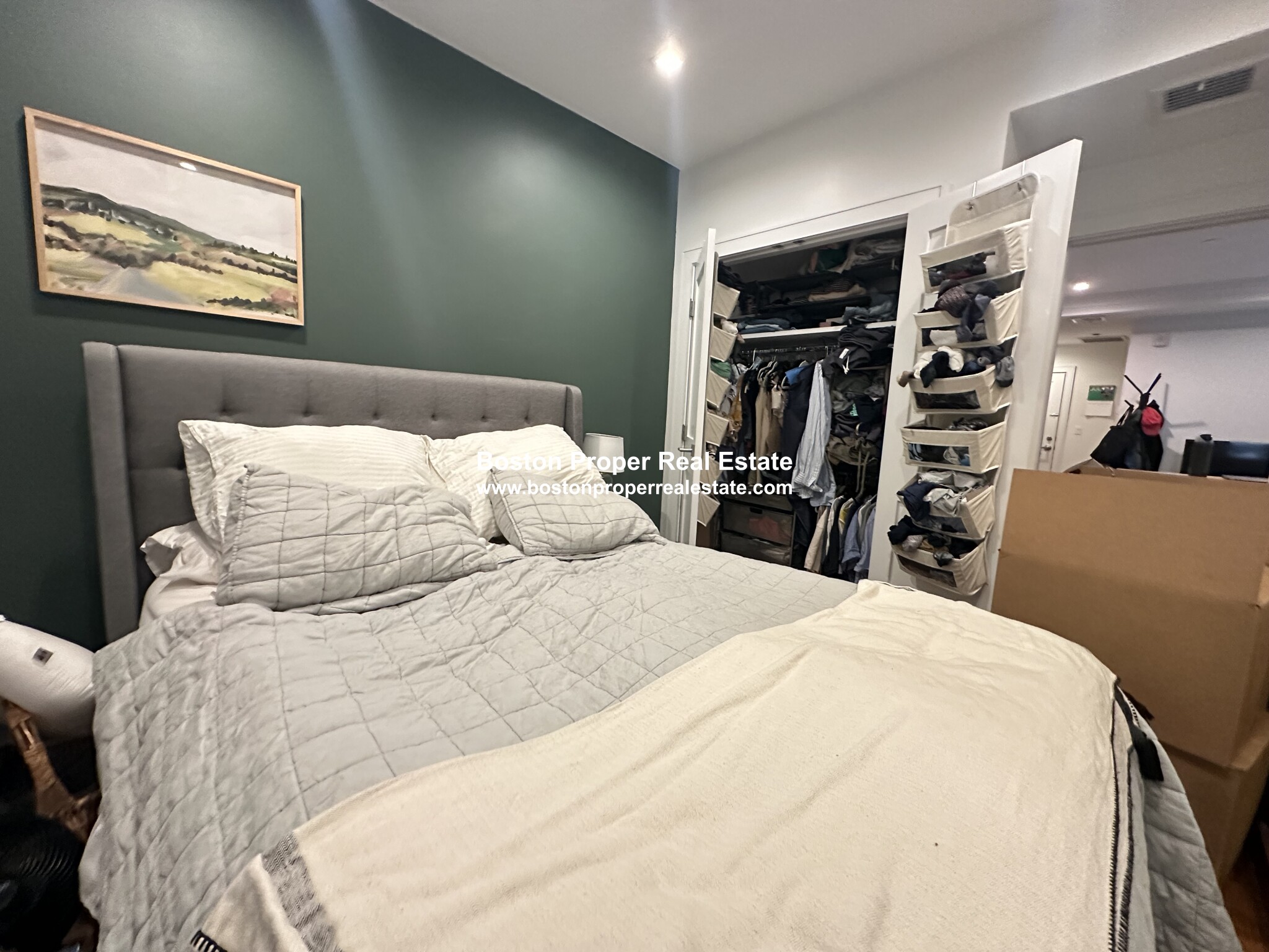 2 bed, 1 bath apartment for rent at 11 Temple St Unit 2a, Beacon Hill — photo 12 of 14