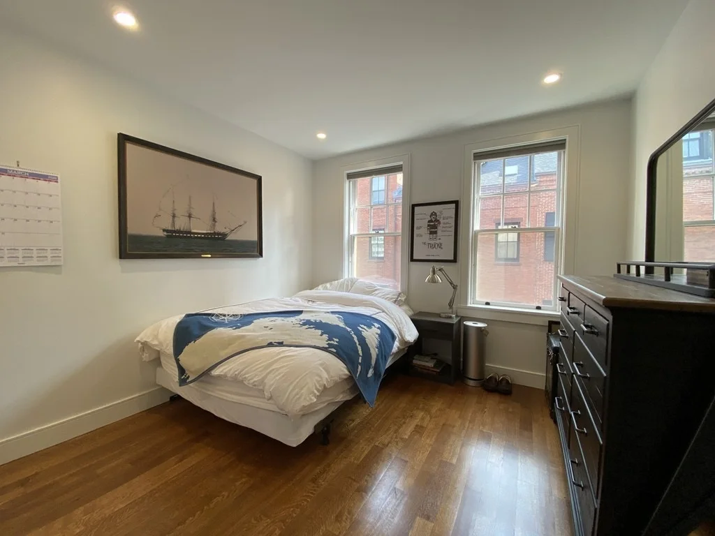 2 bed, 2 bath apartment for rent at 11 Temple St Unit 5, Beacon Hill — photo 4 of 12