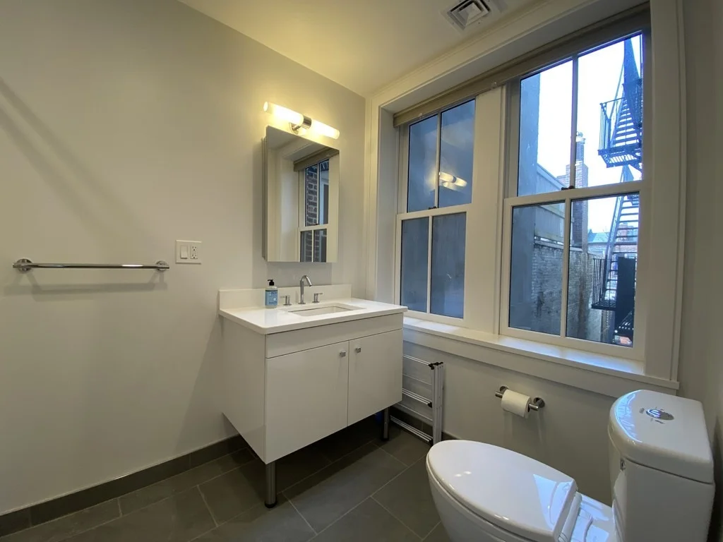 2 bed, 2 bath apartment for rent at 11 Temple St Unit 5, Beacon Hill — photo 9 of 12