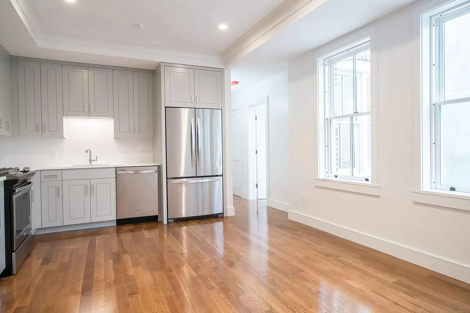 2 bed, 2 bath apartment for rent at 11 Temple St Unit 9, Beacon Hill — photo 1 of 14