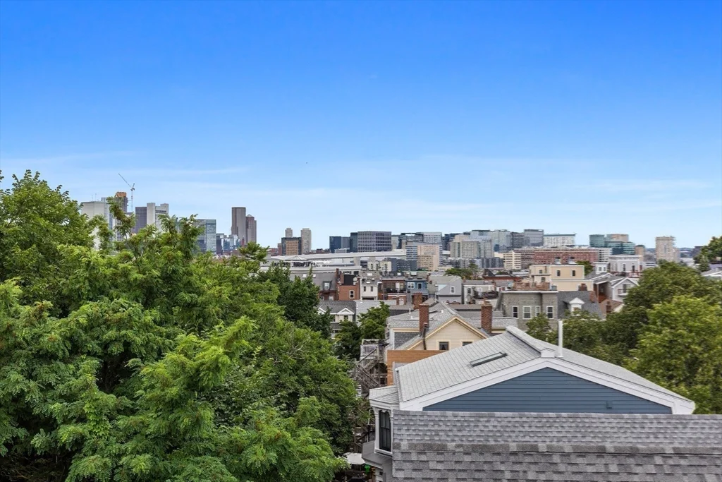 2 bed, 1 bath apartment for rent at 11 Thomas Park Unit 5, South Boston — photo 12 of 17