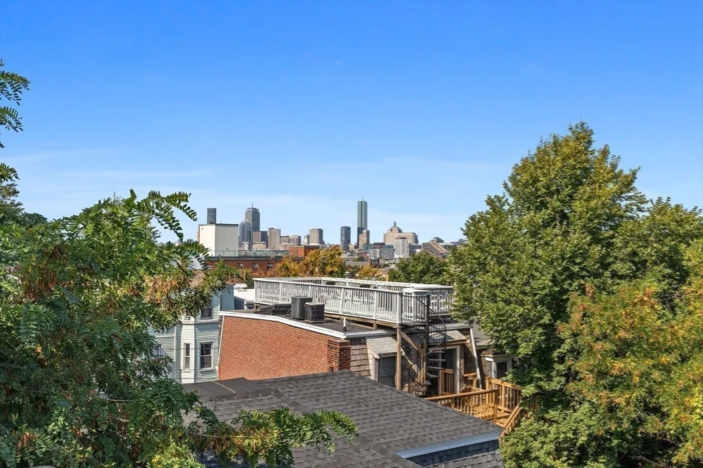 2 bed, 1 bath apartment for rent at 11 Thomas Park Unit 5, South Boston — photo 6 of 17