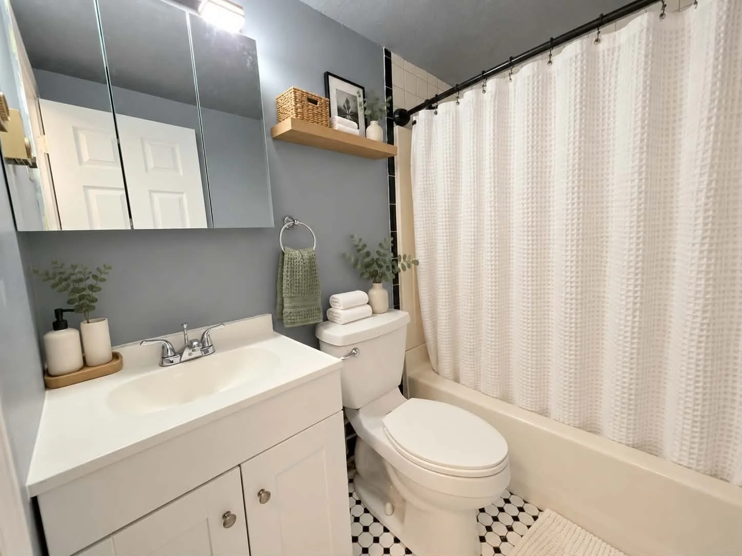 2 bed, 1 bath apartment for rent at 11 Tideview Path Unit 15, Plymouth — photo 23 of 37