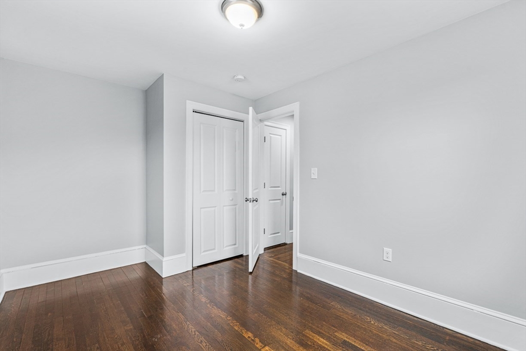 2 bed, 1 bath apartment for rent at 11 Town Hill St Unit 1, Quincy — photo 8 of 17