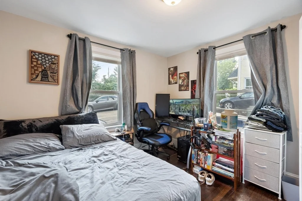 2 bed, 1 bath apartment for rent at 11 Town Hill St Unit 1, South Quincy — photo 19 of 23