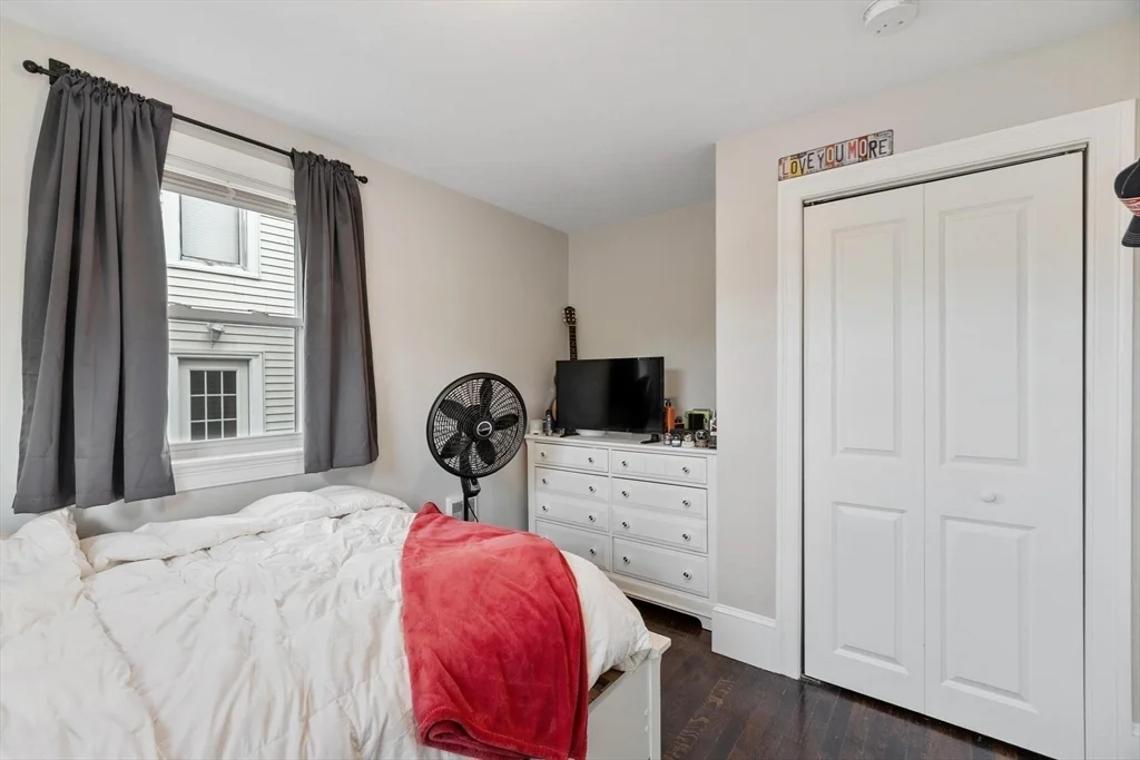 2 bed, 1 bath apartment for rent at 11 Town Hill St Unit 1, South Quincy — photo 18 of 23