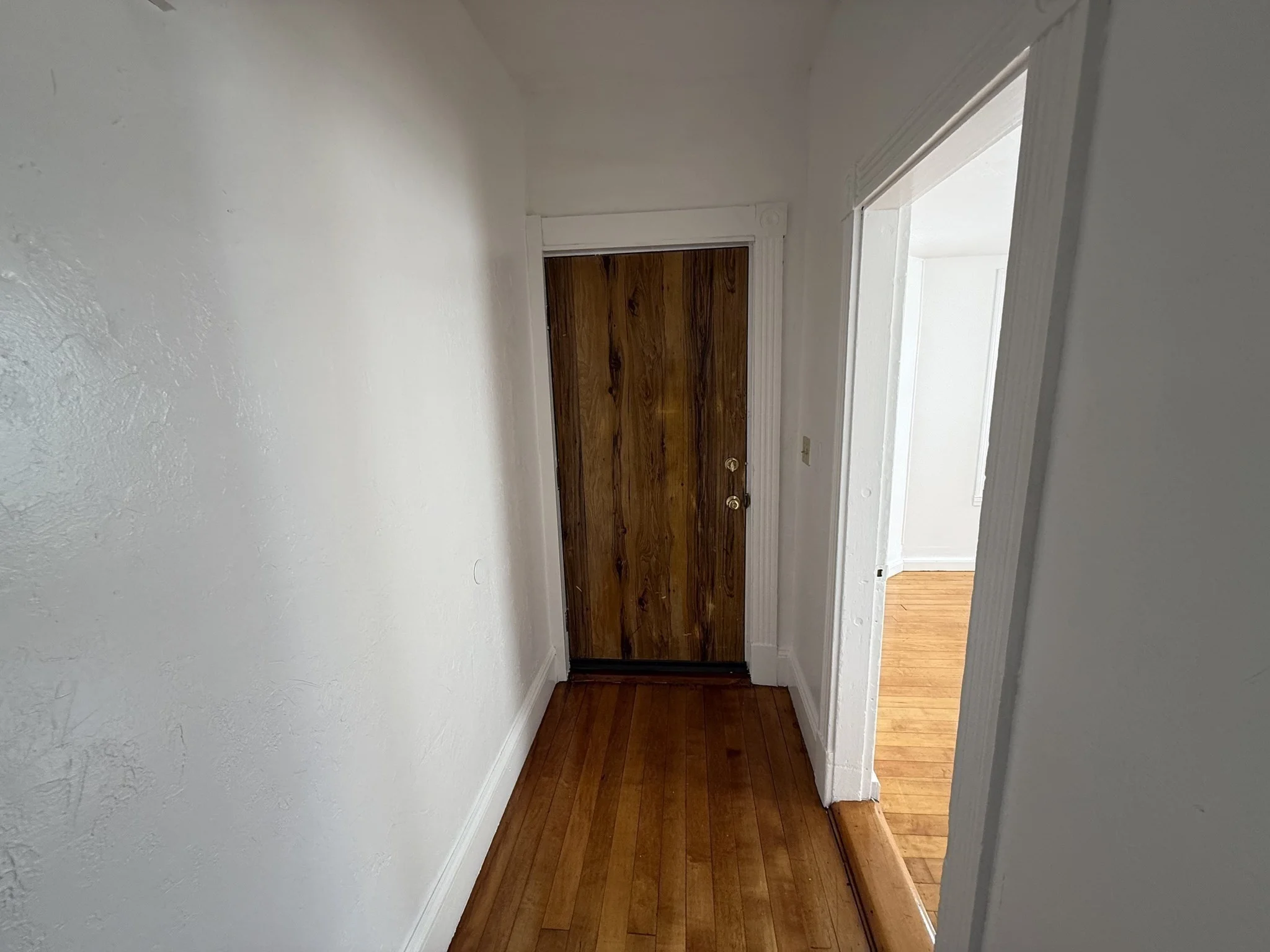 4 bed, 1 bath apartment for rent at 11 Track St Unit 1, Brockton — photo 10 of 12