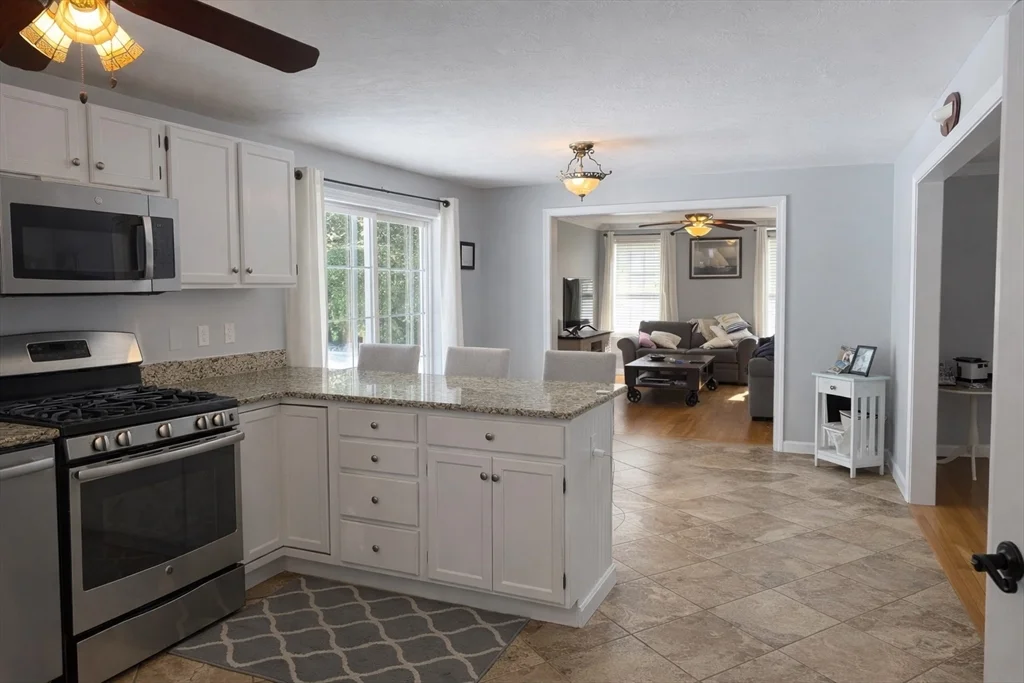 3 bed, 2 bath apartment for rent at 11 Trout Farm Way, Wareham — photo 8 of 24