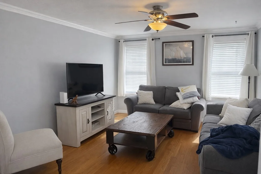 3 bed, 2 bath apartment for rent at 11 Trout Farm Way, Wareham — photo 4 of 24