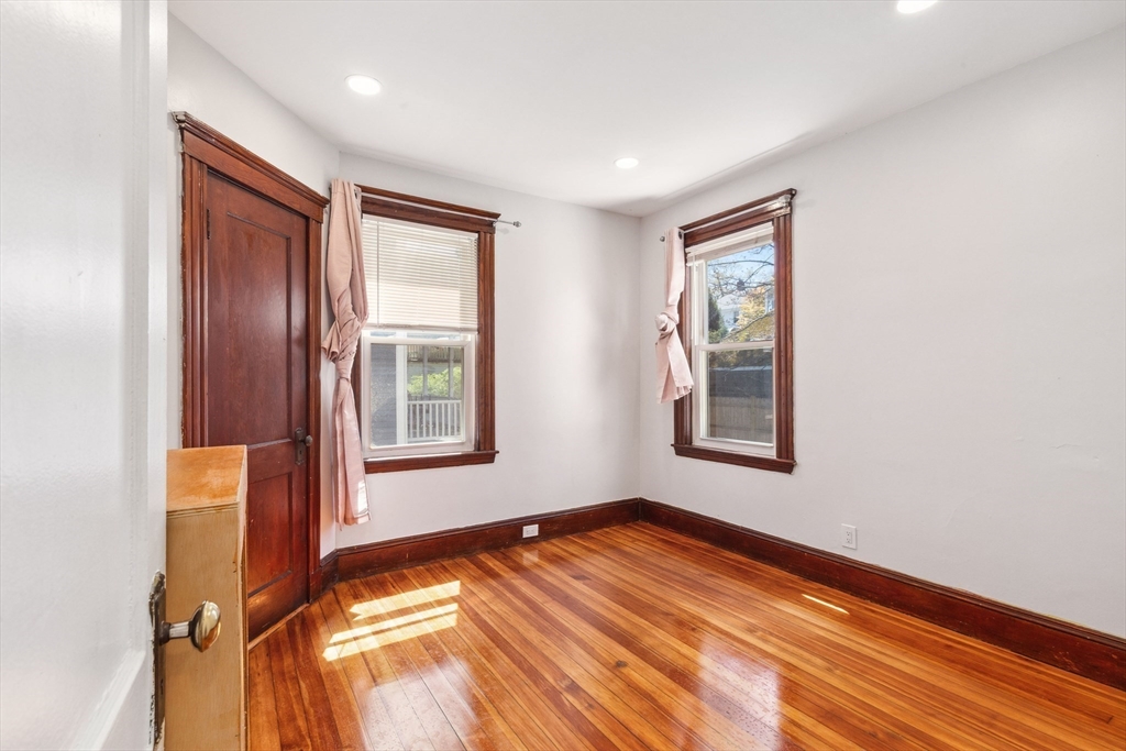 2 bed, 1 bath apartment for rent at 11 Tucker St Unit 1, Milton — photo 15 of 24