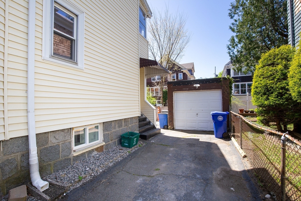 2 bed, 1 bath apartment for rent at 11 Tucker St Unit 1, Milton — photo 23 of 24