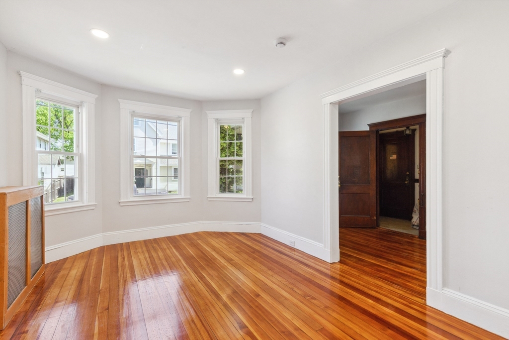 2 bed, 1 bath apartment for rent at 11 Tucker St Unit 1, Milton — photo 13 of 24