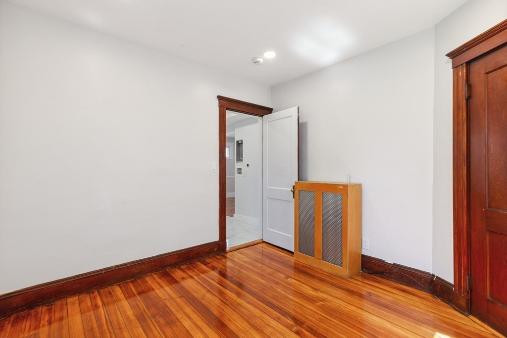 2 bed, 1 bath apartment for rent at 11 Tucker St Unit 1, Milton — photo 14 of 24