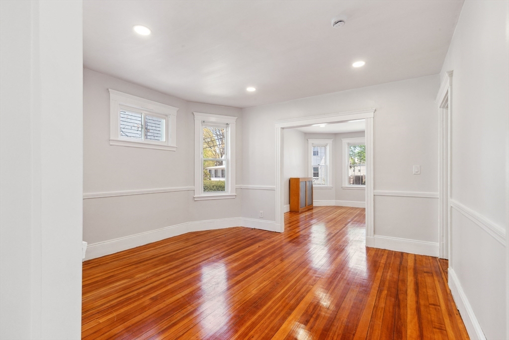 2 bed, 1 bath apartment for rent at 11 Tucker St Unit 1, Milton — photo 10 of 24