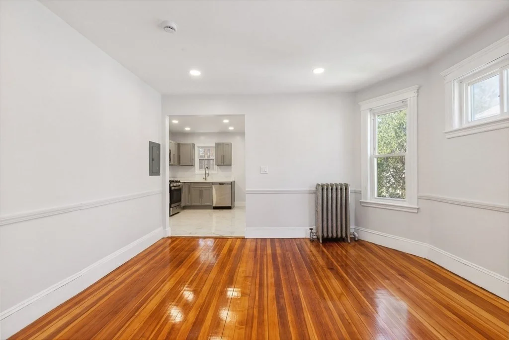 5 bed, 1 bath apartment for rent at 11 Tucker St Unit 2, Milton — photo 8 of 23