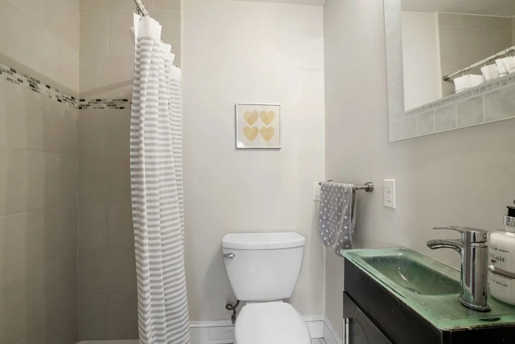 3 bed, 2 bath apartment for rent at 11 Tufts St Unit 6, Cambridgeport — photo 12 of 18