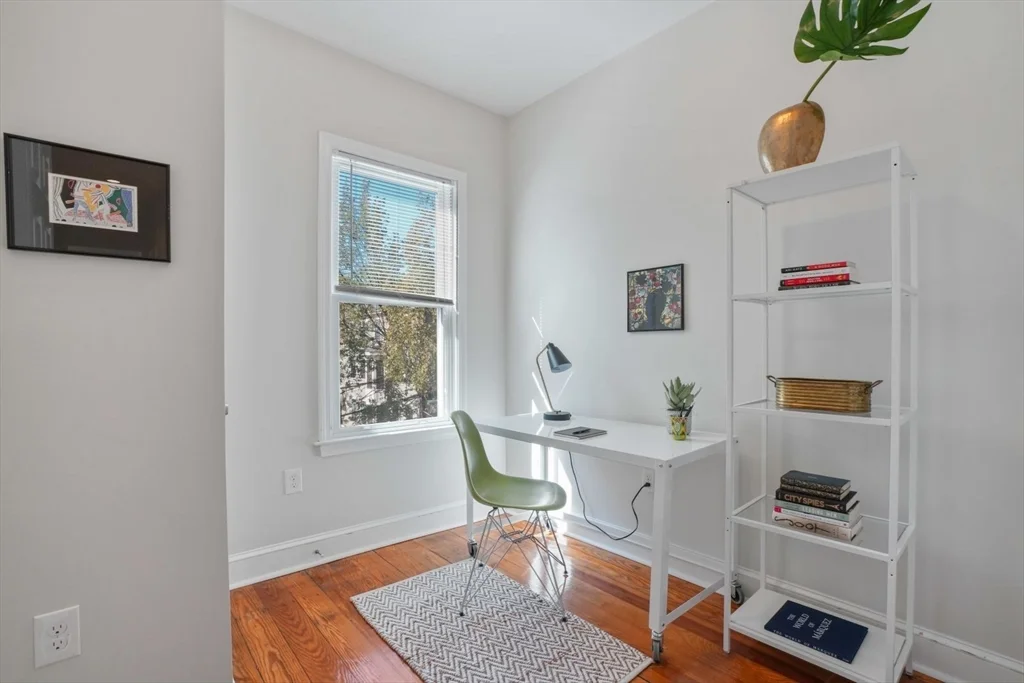 3 bed, 2 bath apartment for rent at 11 Tufts St Unit 6, Cambridgeport — photo 15 of 18