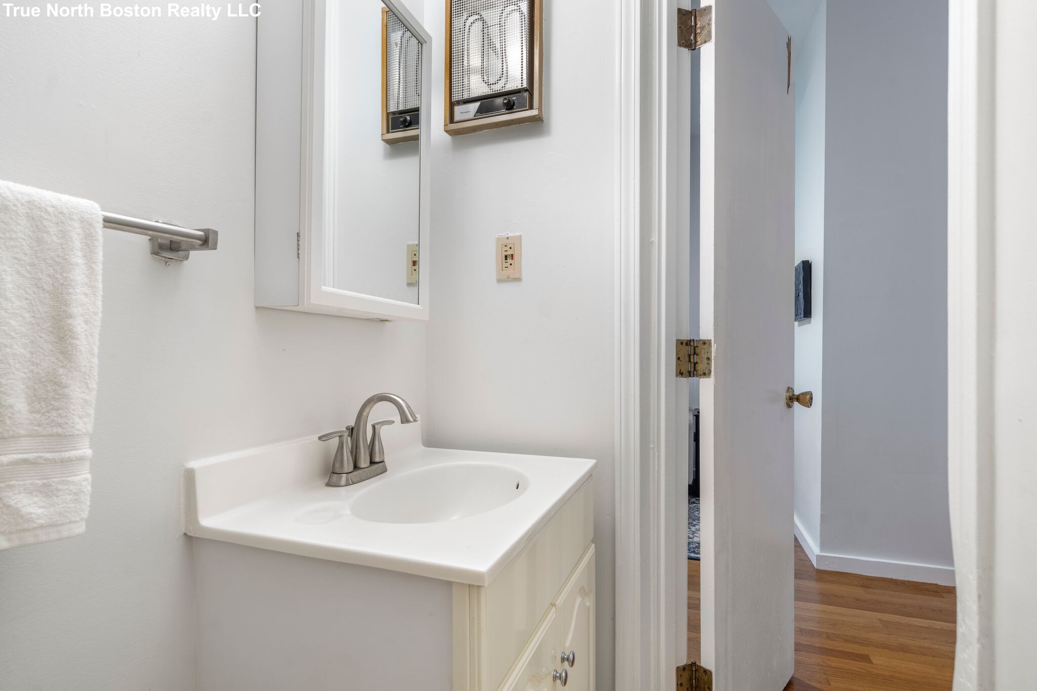 1 bed, 1 bath apartment for rent at 11 Unity St Unit 3, North End — photo 12 of 14