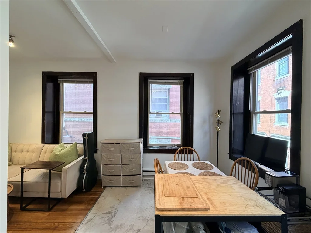 1 bed, 1 bath apartment for rent at 11 Unity Unit 4, North End — photo 4 of 22