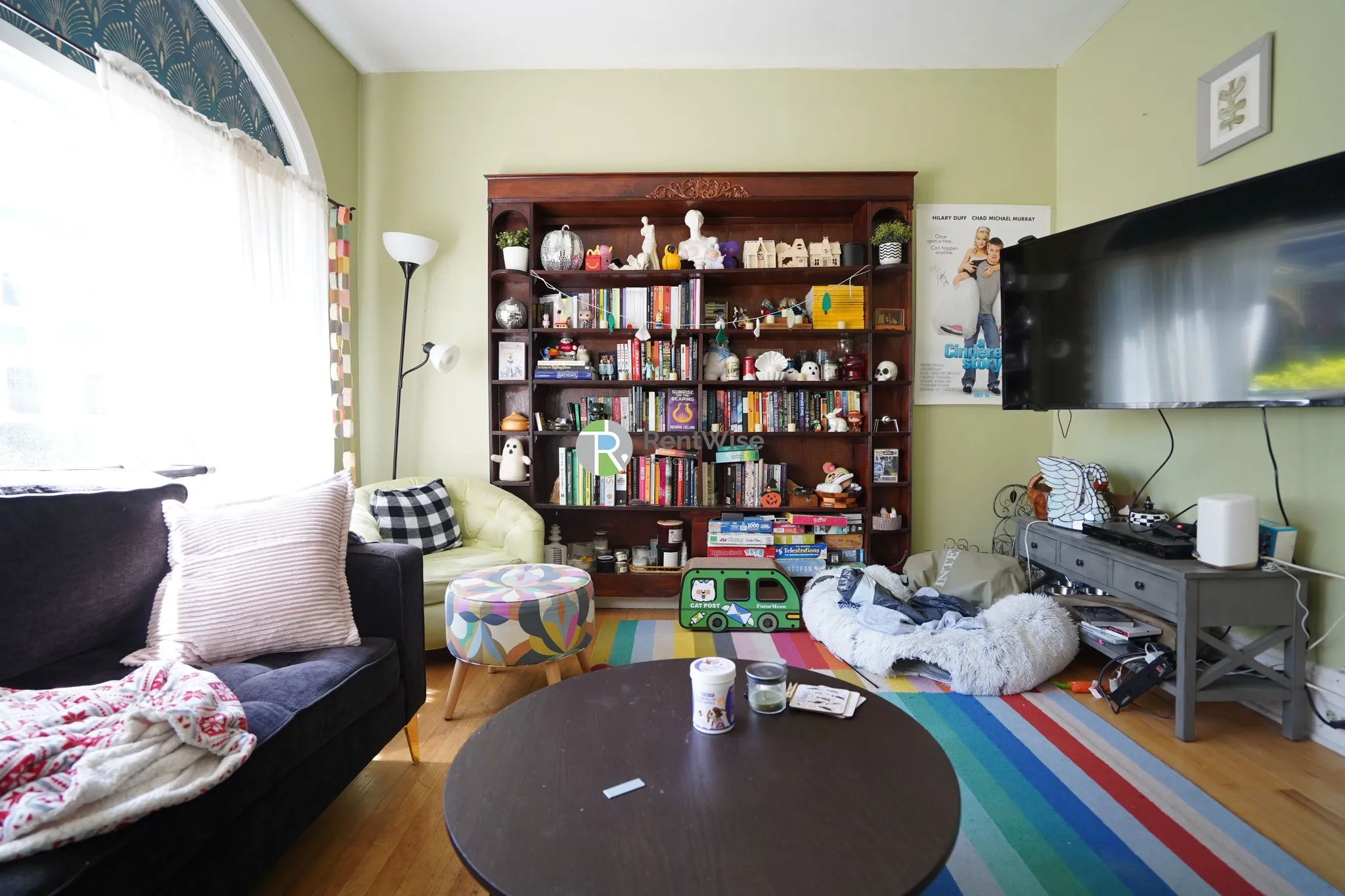 3 bed, 1 bath apartment for rent at 11 Vernon St Unit 1, Coolidge Corner — photo 3 of 20